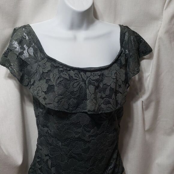 Express. Dark Green Lace Bodysuit Off Shoulder Size MP - Picture 5 of 12